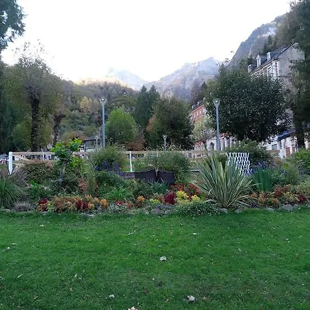 Gascogne, Rose Boreal * Eaux-Bonnes